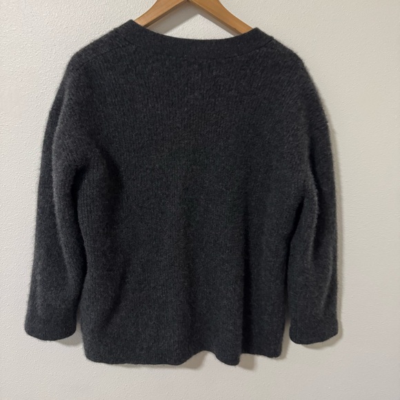 Quince Mongolian Cashmere Oversized Boyfriend Cardigan Sweater Gray 2024-M - Picture 2 of 9